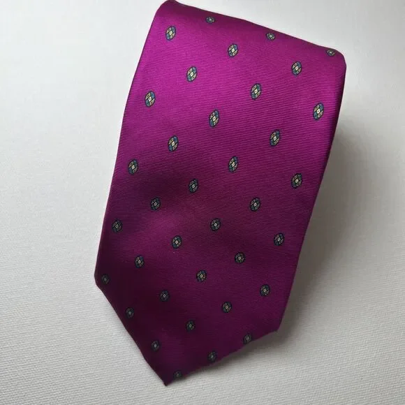 YVES SAINT LAURENT All Silk Necktie Bright PINK Made In USA 3.25x58” - Picture 1 of 5